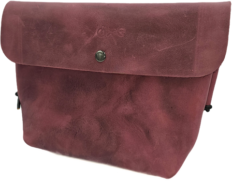 Crossbody women's bag in magenta leather colour