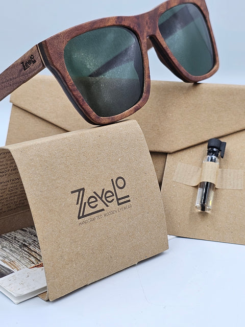 Searobin in root wooden sunglasses