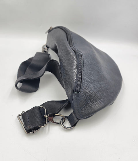 Black leather waist bag - Unisex leather fanny pack - Handmade bags & jewelry Accessories