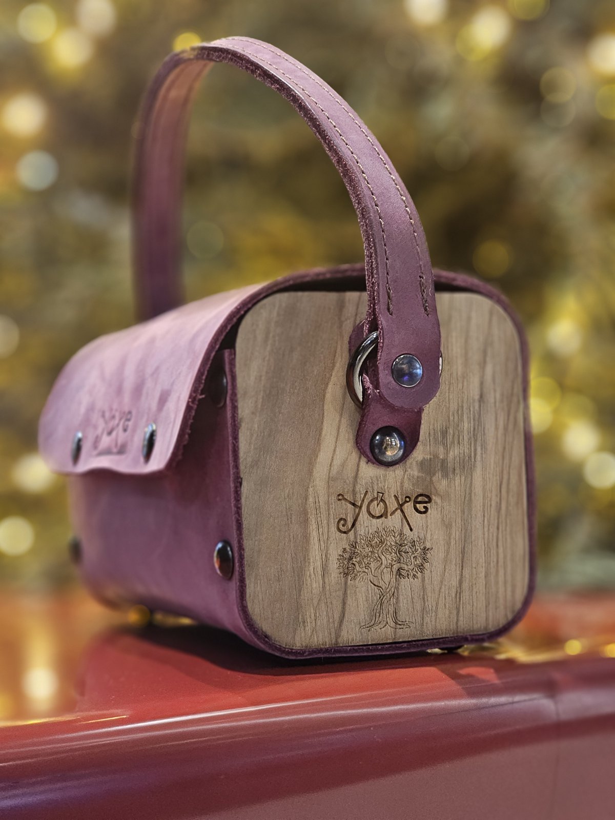 Δερμάτινη Τσάντα Box - Minaudiere με Ξύλο Ελιάς σε Μωβ Nubuck
