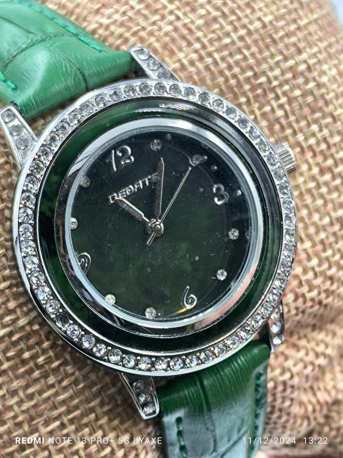 Women's Green Watch with Ceramic Dial Zircon Bezel Leather Strap