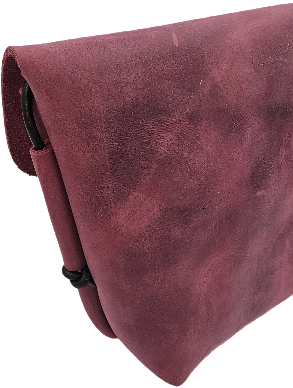 Crossbody women's bag in magenta leather colour