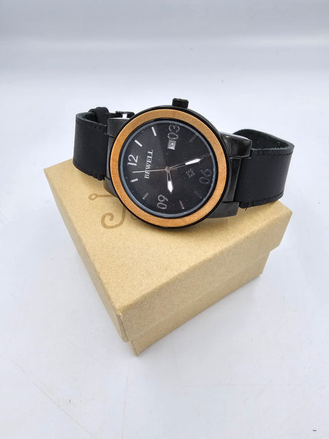 Men's maple case wooden watch with genuine leather strap