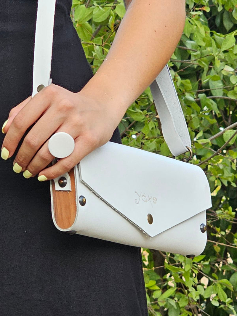 White vachetta leather small women clutch