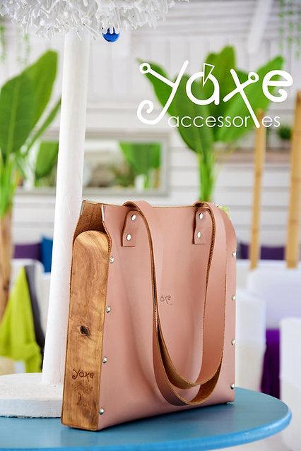 Whisky brown tote women bag from leather and olive tree wood