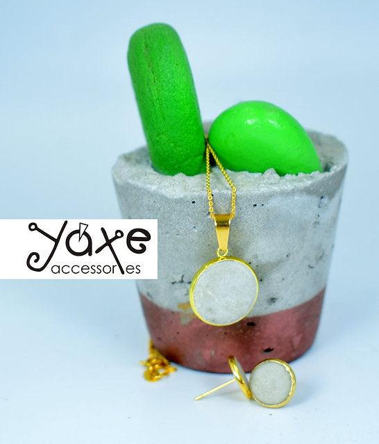 Minimalist Concrete Jewelry Set: Stainless Steel Elegance Cement
