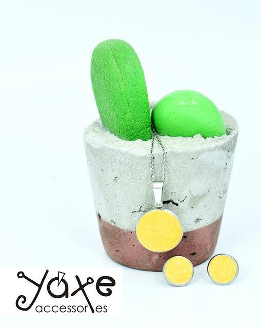 Minimalist Concrete Jewelry Set: Stainless Steel Elegance Yellow