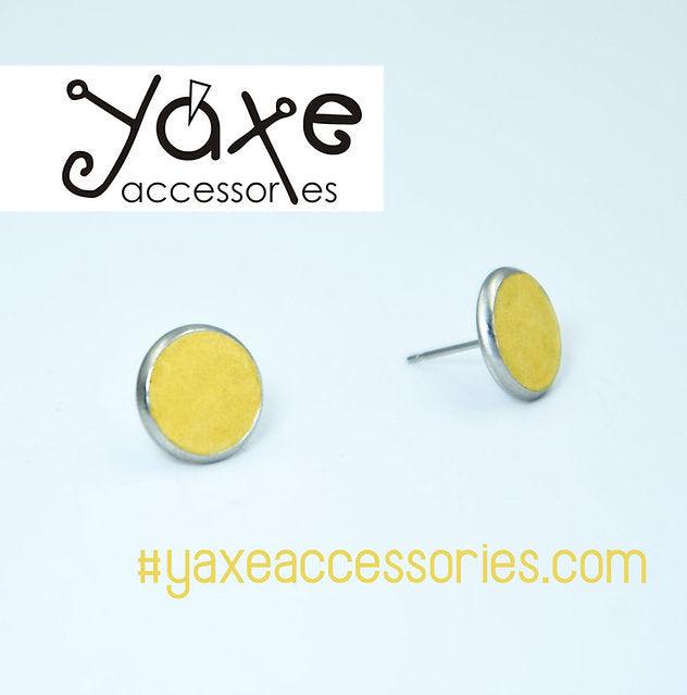 Concrete stud earrings