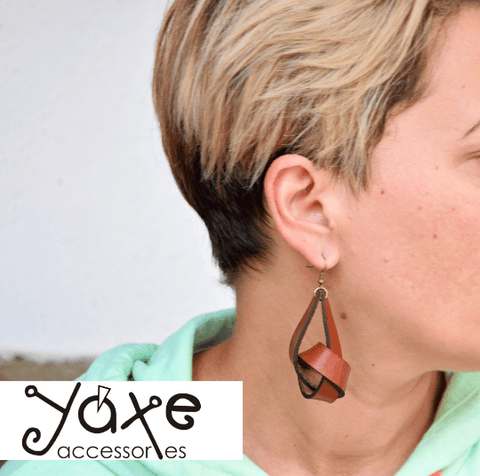 Leather knot brown black earrings