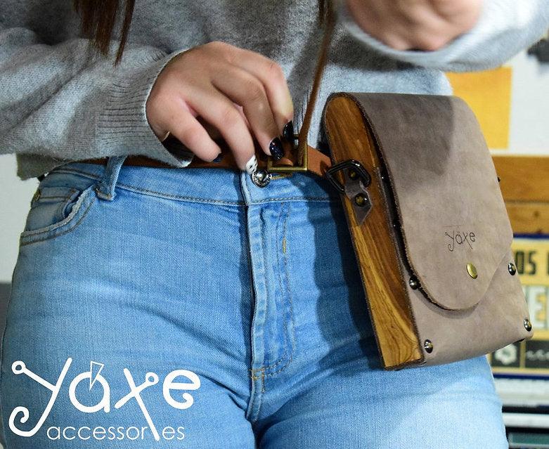 Mocha belt brown bag from leather and wood