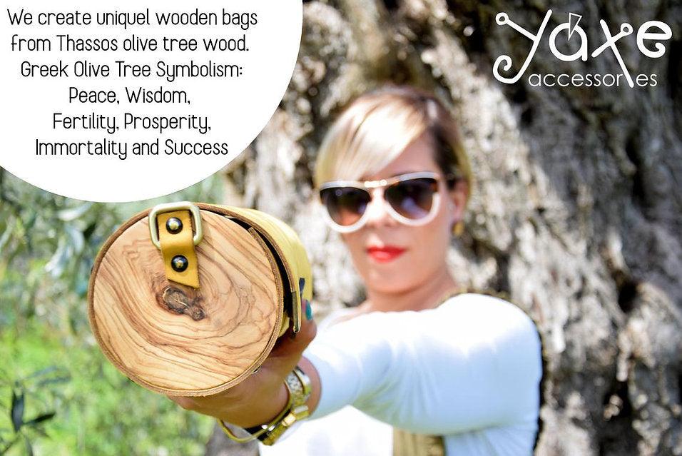 Pink cylinder leather and wood women bag