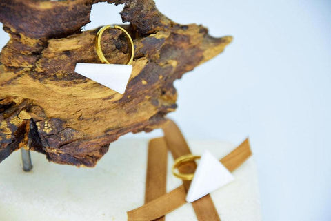White geometric triangle Thassos marble ring