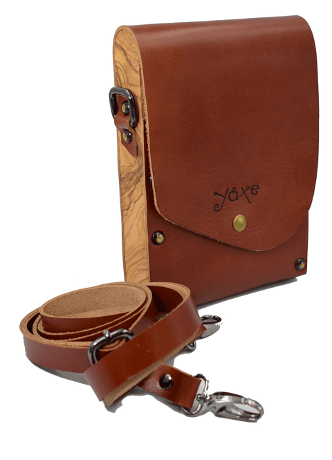 Tampa belt brown bag from leather and wood