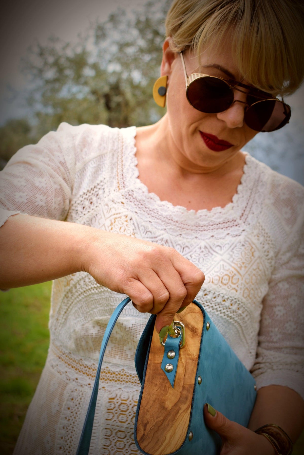 Blue matt leather olive wood women bag
