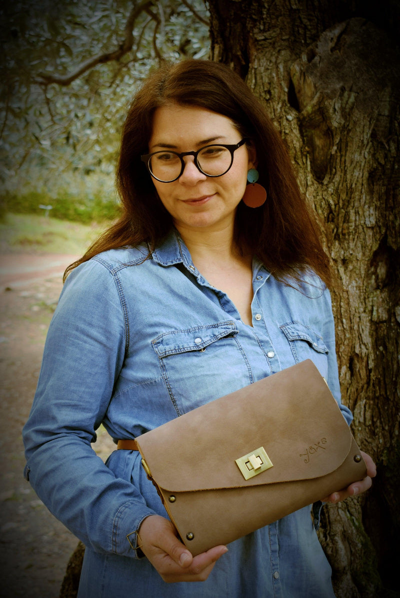 Mocha brown leather wood women crossbody bag